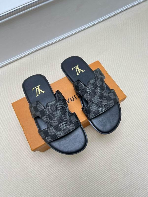 LV Men's Slippers 421